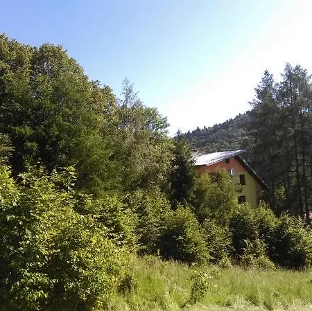 Raj Z Widokiem Na Panorame Gorska